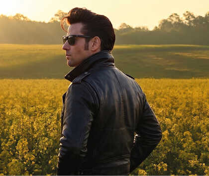 TRAVOLTA